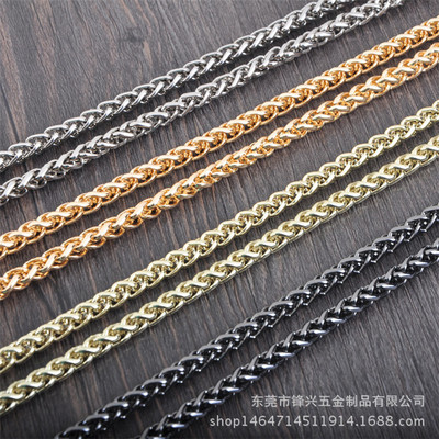 时尚箱包五金配件 手提包配件镀金不生锈五金必威平台【中国】有限公司
包包潮款灯笼链