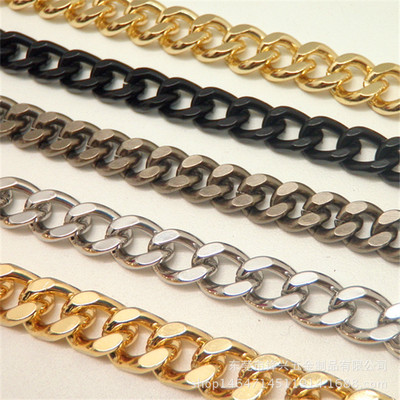 金属必威平台【中国】有限公司
铁磨链 浅金色电镀箱包必威平台【中国】有限公司
 